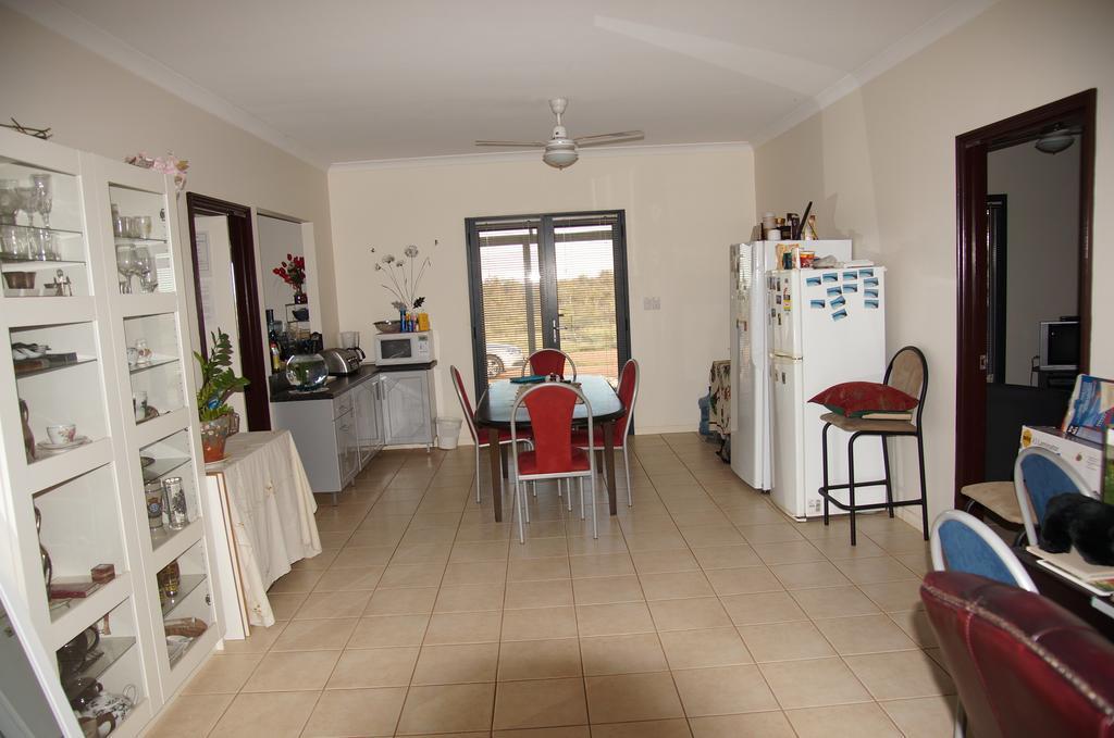 Ningaloo Bed And Breakfast Exmouth Esterno foto